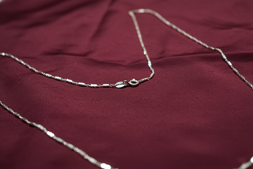 Minimal Plain Silver Chain Necklace with Side Clasp | 925 Sterling Silver